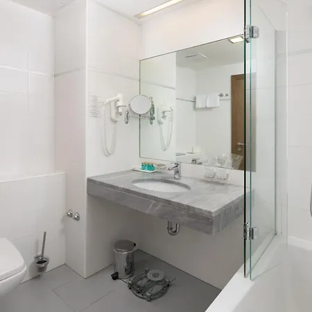 Park 4* ماكارسكا