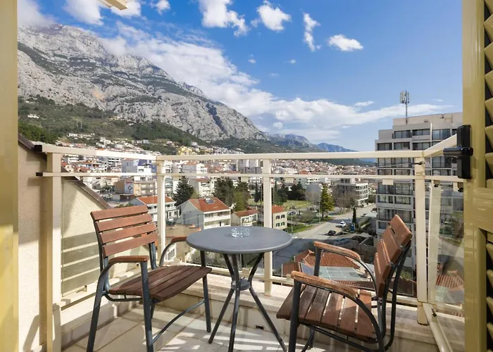 Park Ξενοδοχείο 4*