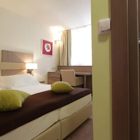 Park Hotel 4*