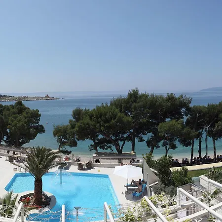 Park 4* Makarska